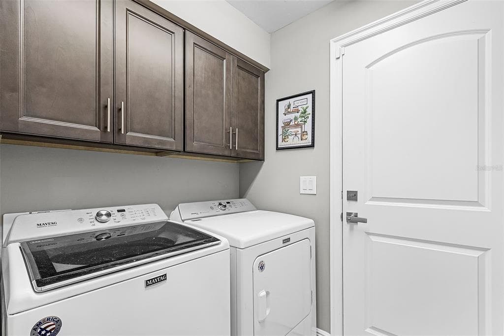 24050 BUNDY COURT photo 21