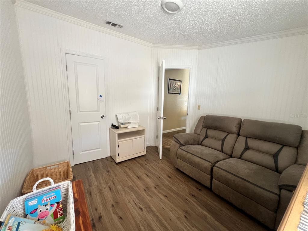 2233 BROOKWOOD DRIVE photo 23