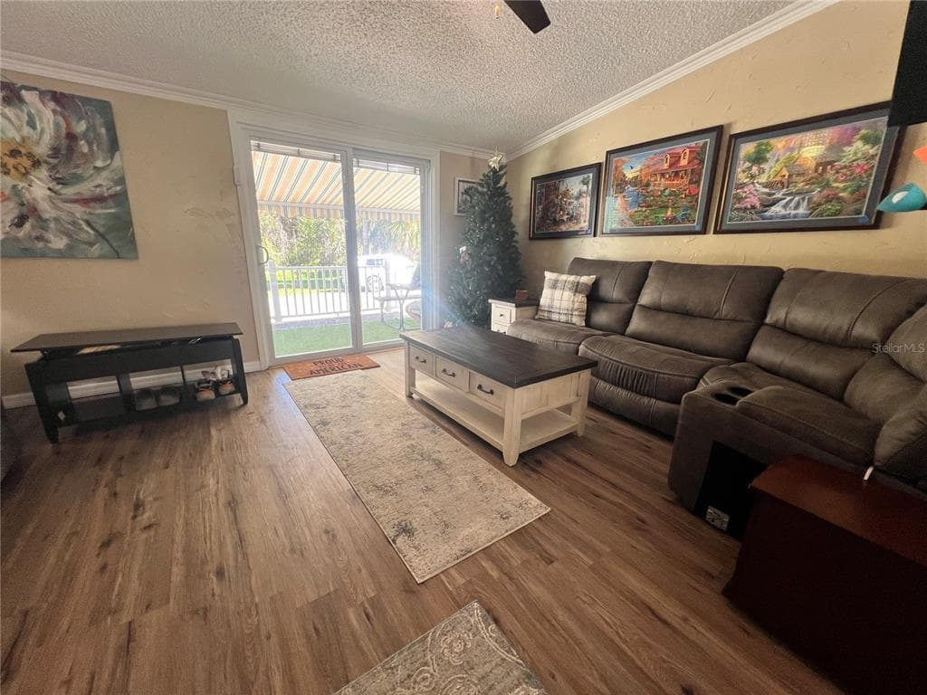 2233 BROOKWOOD DRIVE photo 6