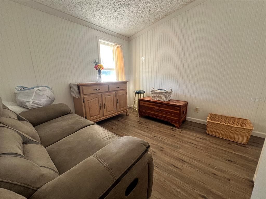 2233 BROOKWOOD DRIVE photo 24