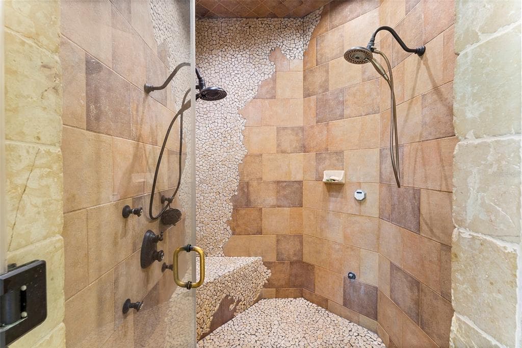8289 COLEE COVE ROAD photo 19