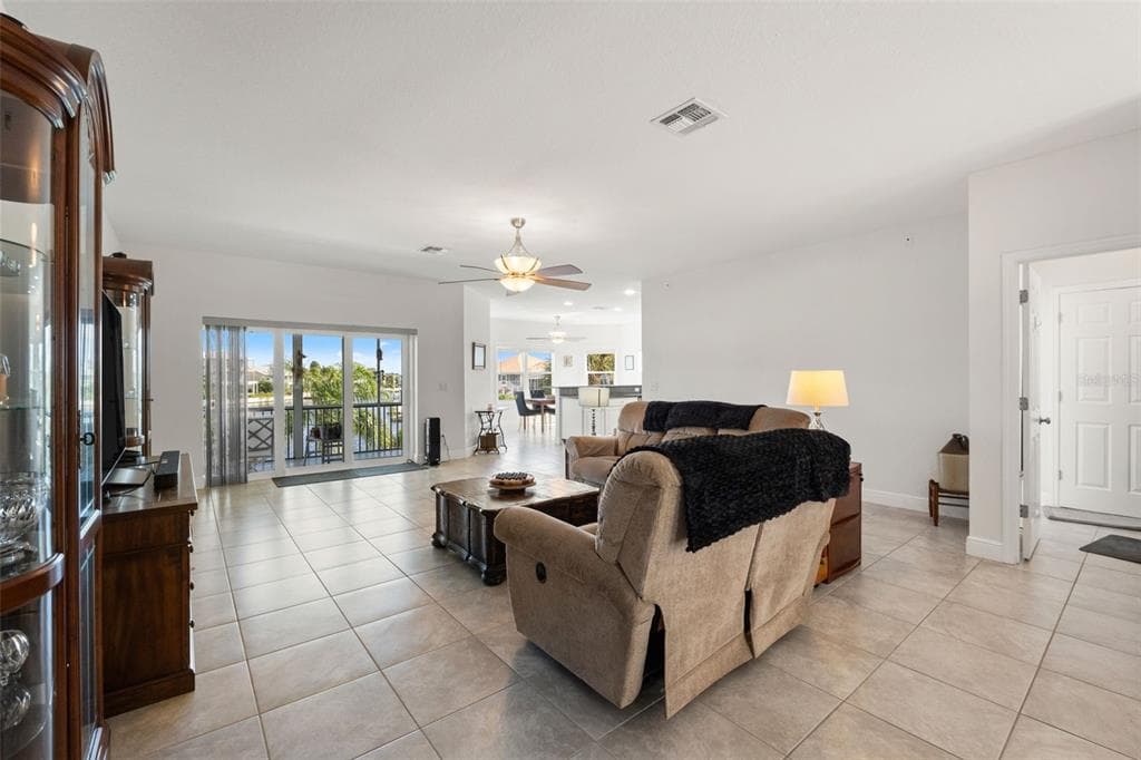 4366 6TH ISLE DRIVE photo 13