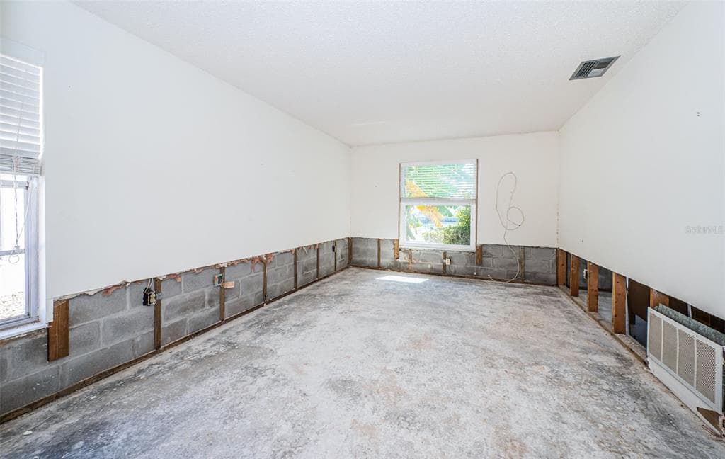 755 CAPRI BOULEVARD photo 21