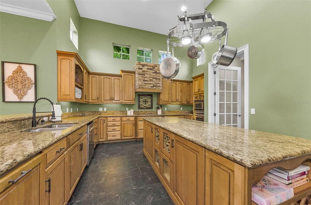 3143 PINEVIEW DRIVE photo 16