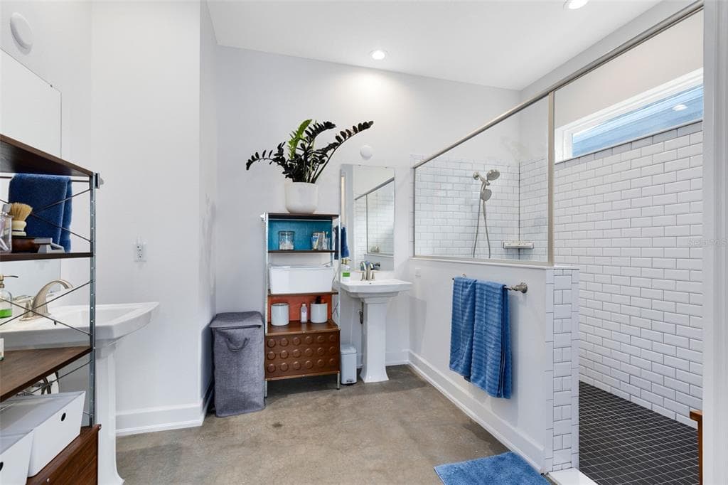 513 MOSAIC BOULEVARD photo 19