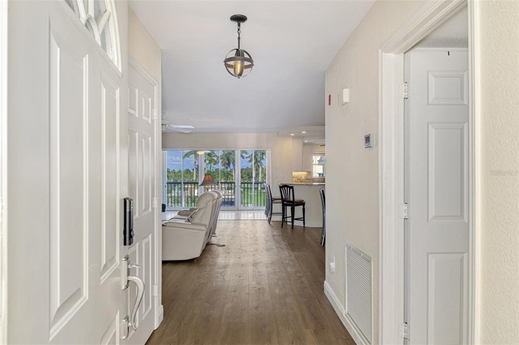 130 BREAKERS COURT 221 photo 6