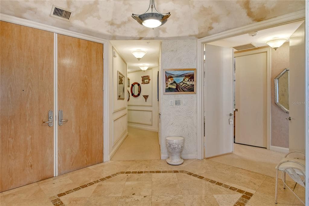 435 L AMBIANCE DRIVE L807 photo 14