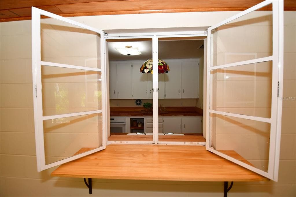 160 BAYSHORE DRIVE photo 25