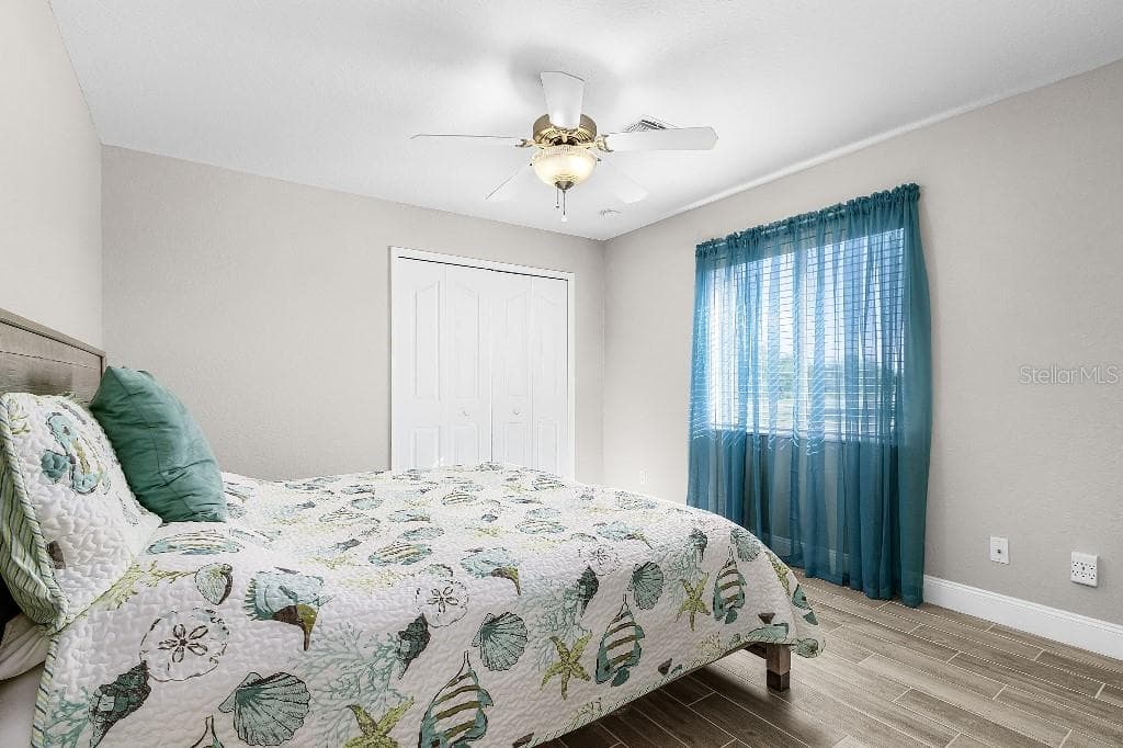 15626 MEACHAM CIRCLE photo 22