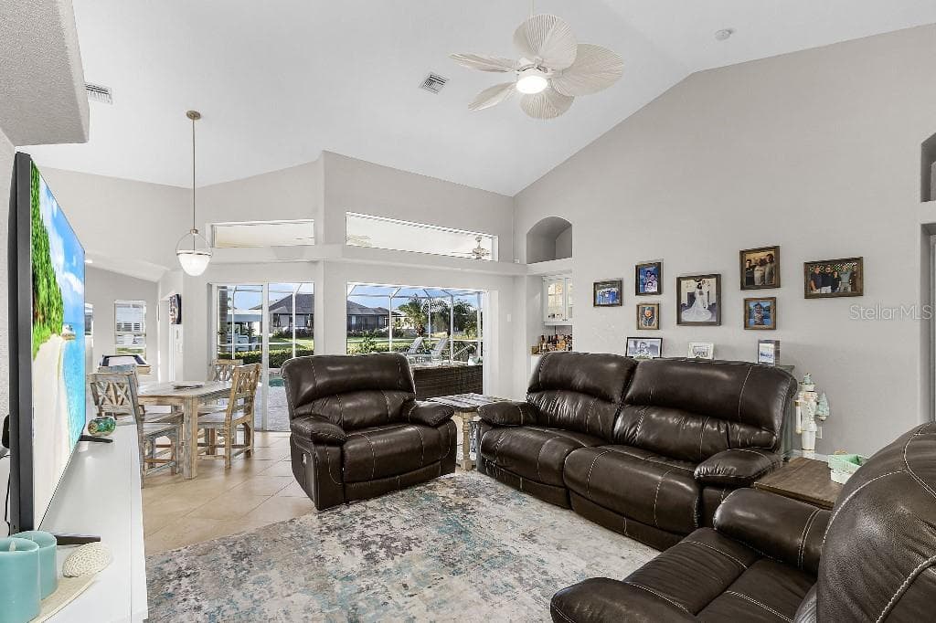 15626 MEACHAM CIRCLE photo 8