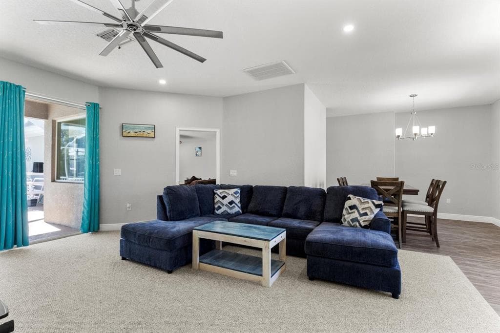 11752 W VALLEY SPRING LANE photo 17