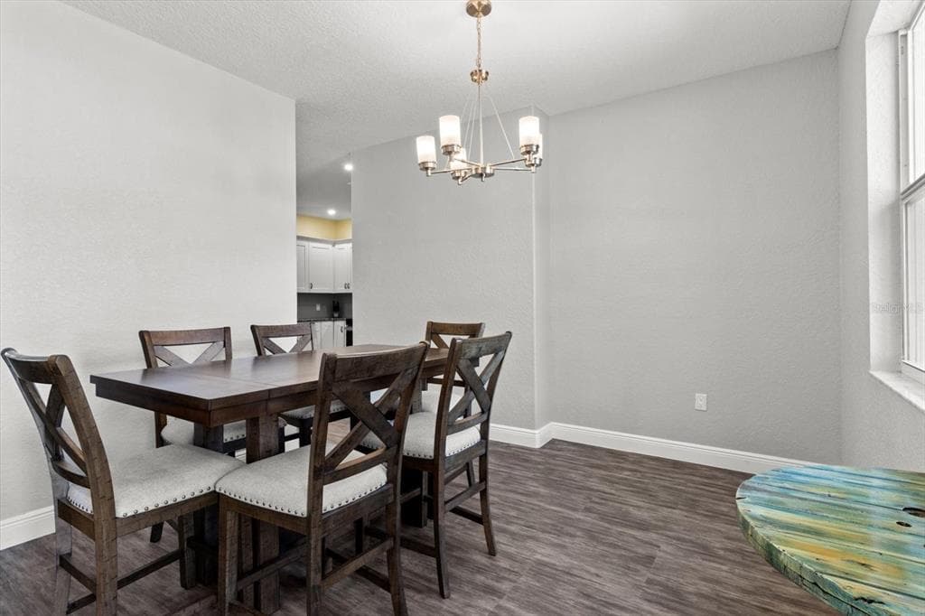 11752 W VALLEY SPRING LANE photo 20