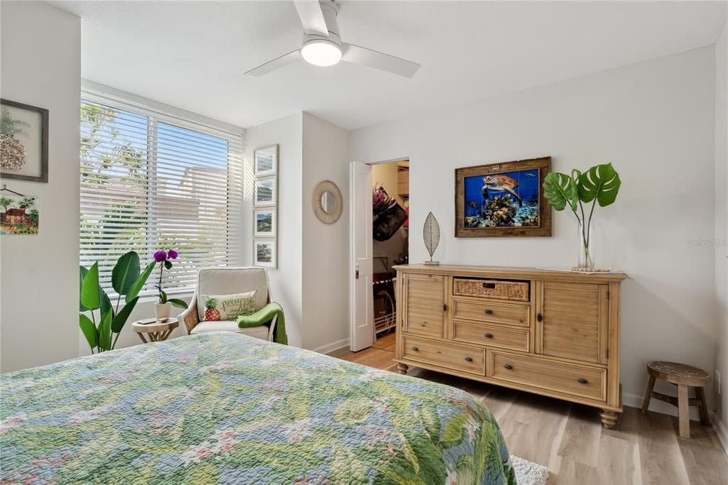 5279 ISLA KEY BOULEVARD S 212 photo 22
