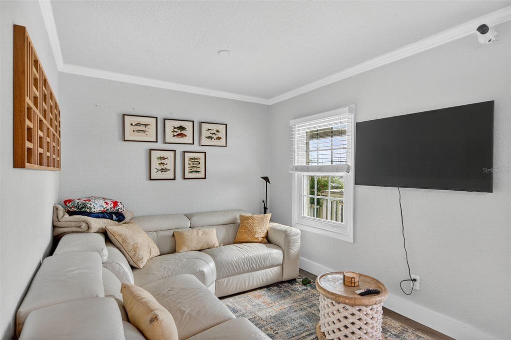 4924 BEACH DRIVE SE F photo 13