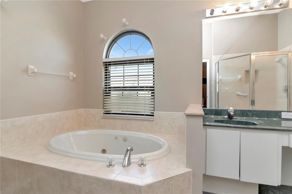 4938 YELLOWSTONE DRIVE photo 22