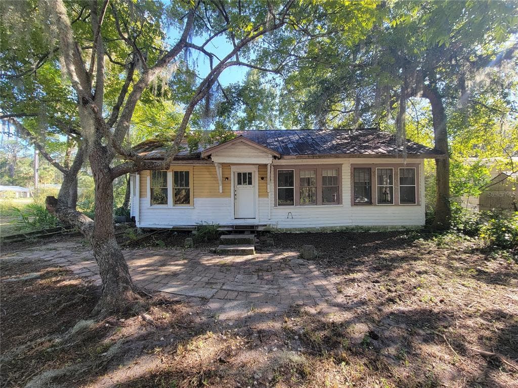 15031 SE 189TH PLACE photo 1