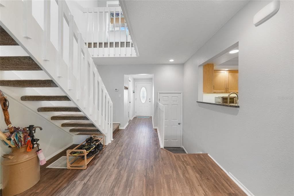 25188 MARION AVENUE 1033 photo 5