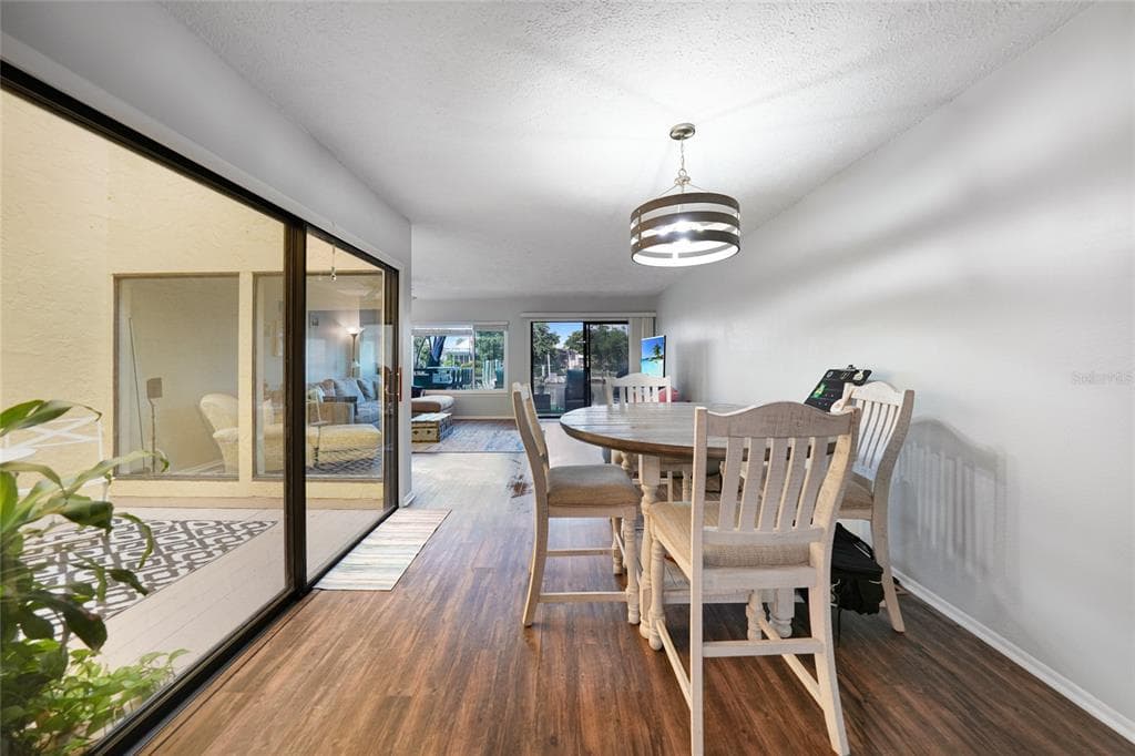 25188 MARION AVENUE 1033 photo 8