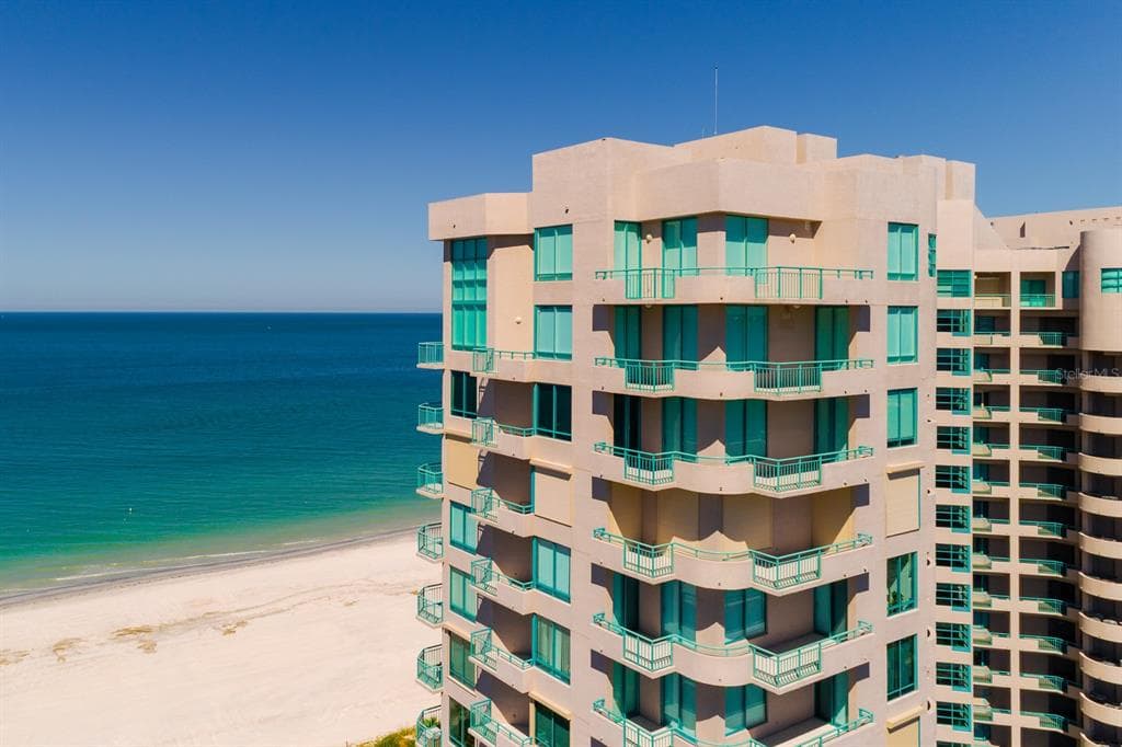 1560 GULF BOULEVARD 1507 photo 6
