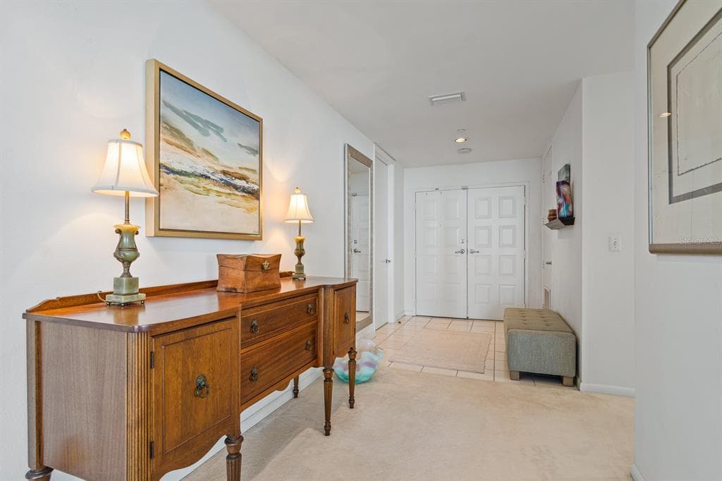 1560 GULF BOULEVARD 1507 photo 9
