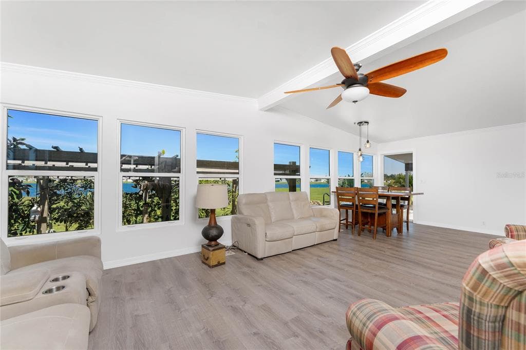 7548 RATAN CIRCLE photo 6
