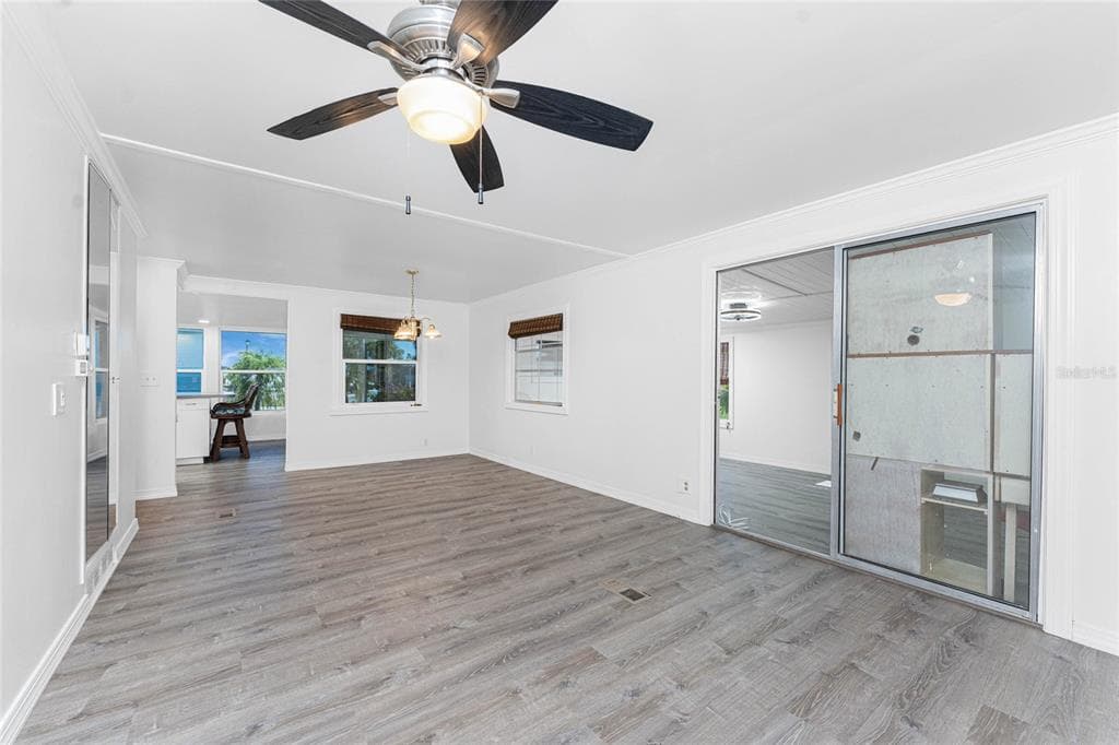 7548 RATAN CIRCLE photo 16