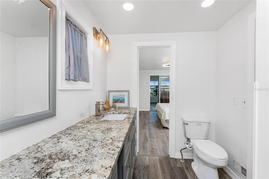 7548 RATAN CIRCLE photo 25