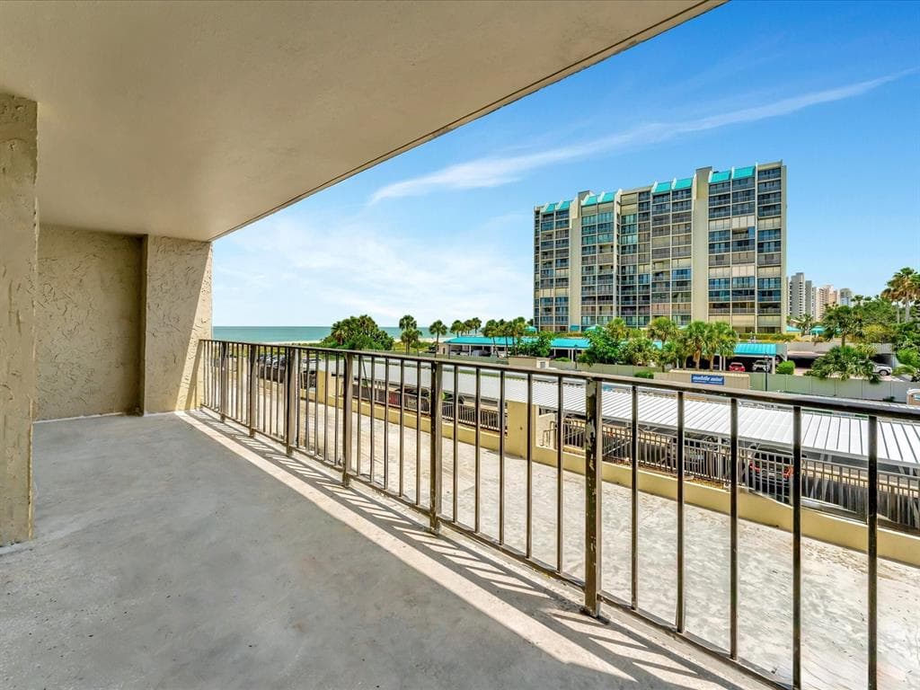 1400 GULF BOULEVARD 204 photo 16