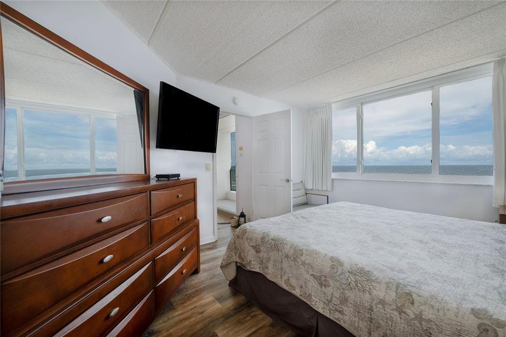 4453 S ATLANTIC AVENUE 604 photo 12