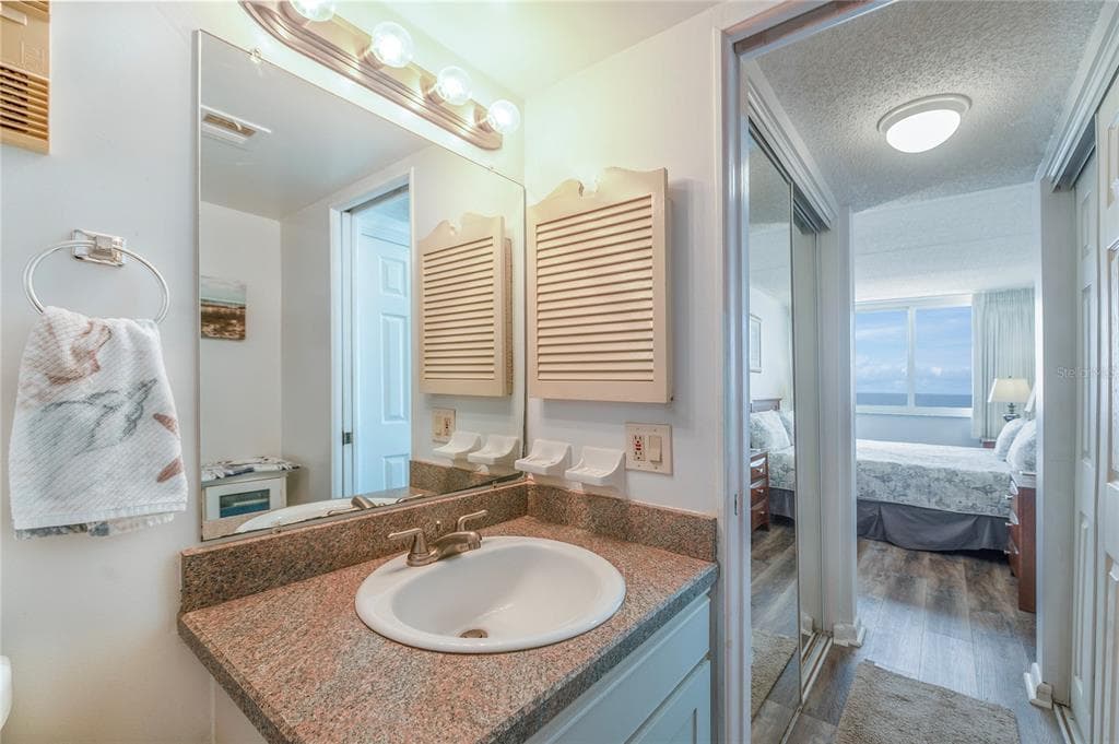 4453 S ATLANTIC AVENUE 604 photo 14