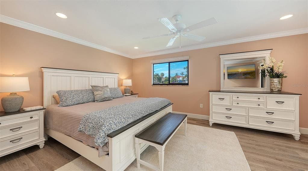 595 BOWSPRIT LANE photo 23