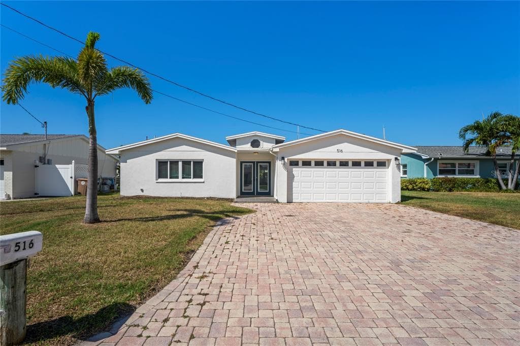 516 CRYSTAL DRIVE photo 1
