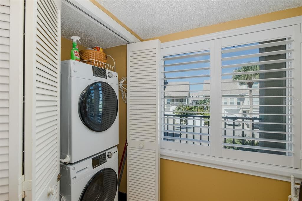 8210 AQUILA STREET 213 photo 23