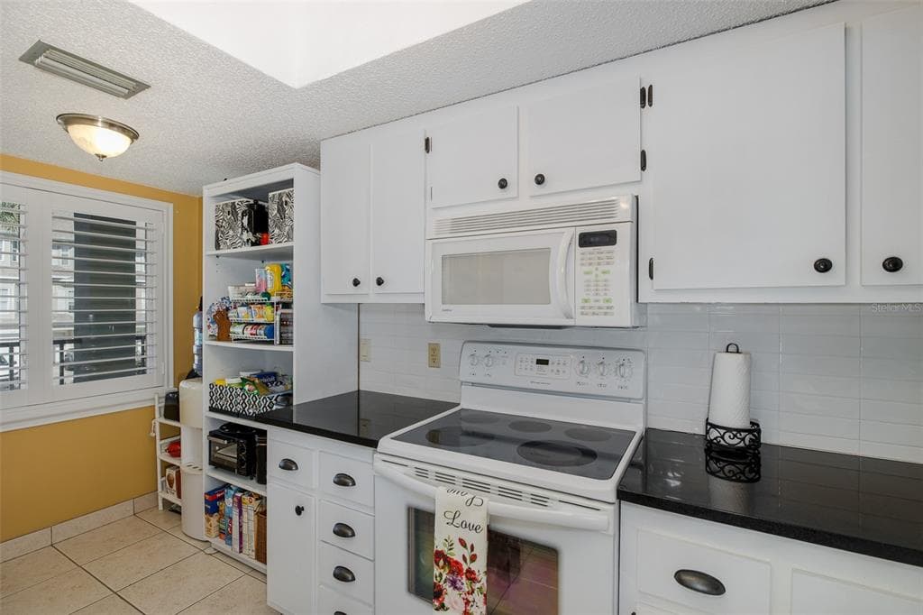 8210 AQUILA STREET 213 photo 17