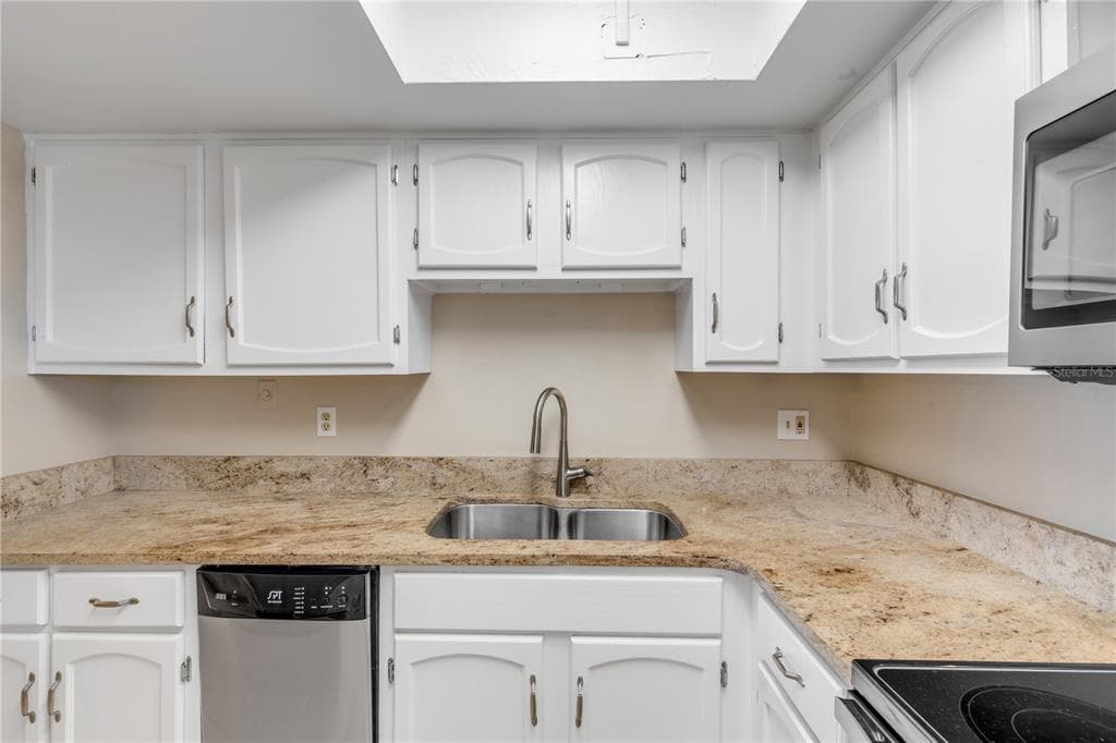 4175 S ATLANTIC AVENUE 314 photo 22