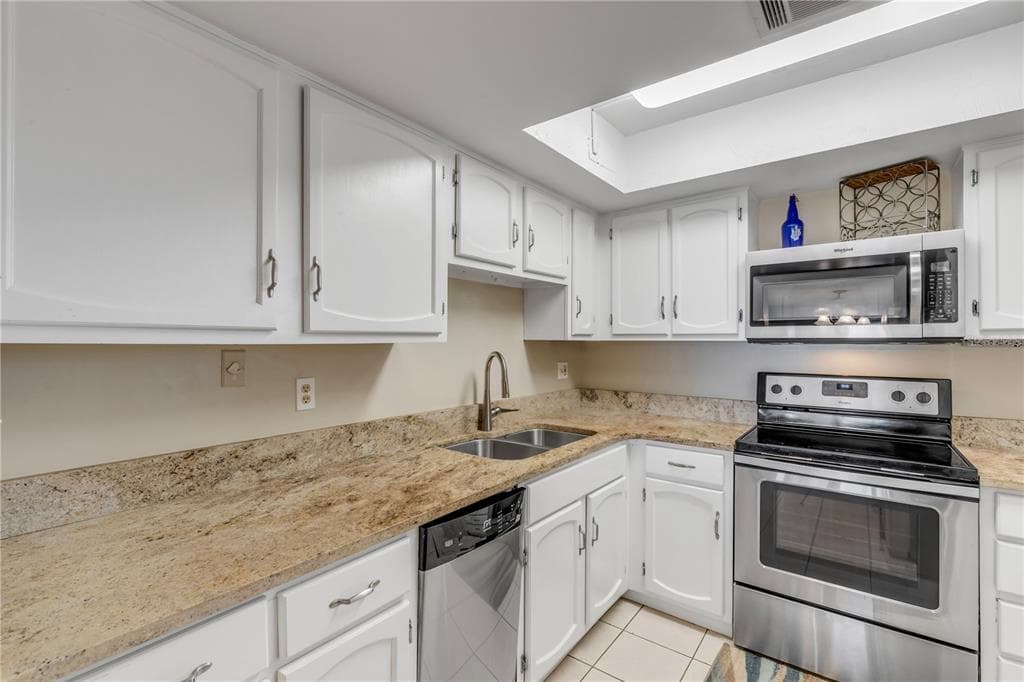 4175 S ATLANTIC AVENUE 314 photo 21