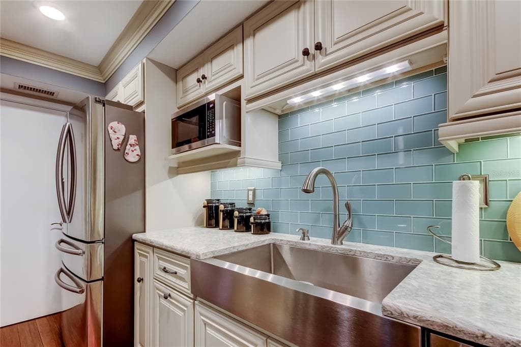 433 PAULA DRIVE S 27 photo 8