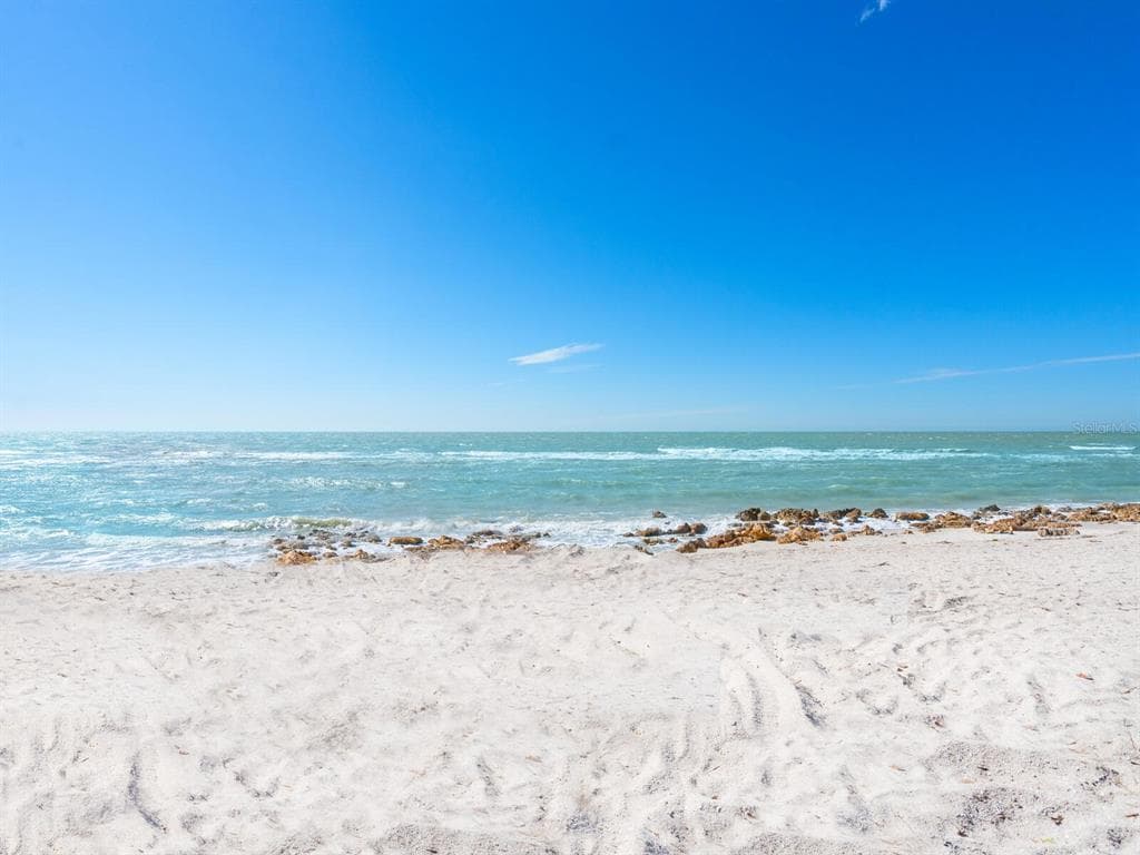 18 N CASEY KEY ROAD photo 2