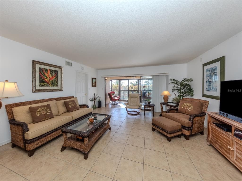 601 SHREVE STREET 51B photo 6