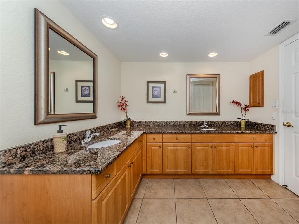 601 SHREVE STREET 51B photo 19