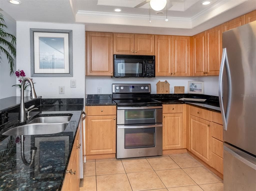 601 SHREVE STREET 51B photo 4