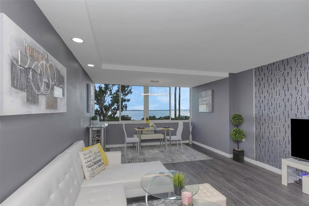 2617 COVE CAY DRIVE 404 photo 3
