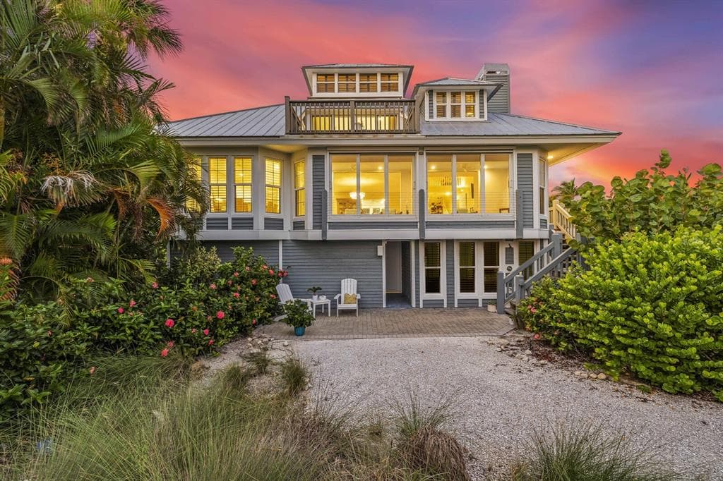 22 SEAWATCH DRIVE photo 3