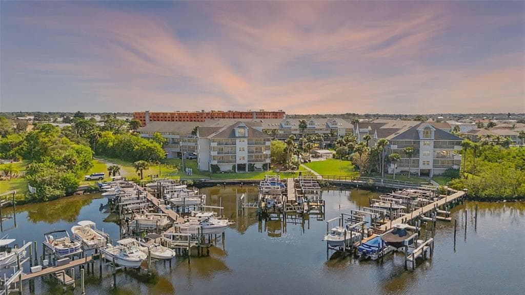 5567 SEA FOREST DRIVE 323 photo 1