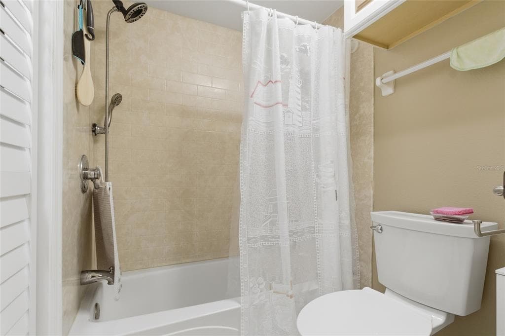 5567 SEA FOREST DRIVE 323 photo 19