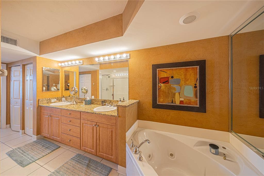 3315 S ATLANTIC AVENUE 1707 photo 18