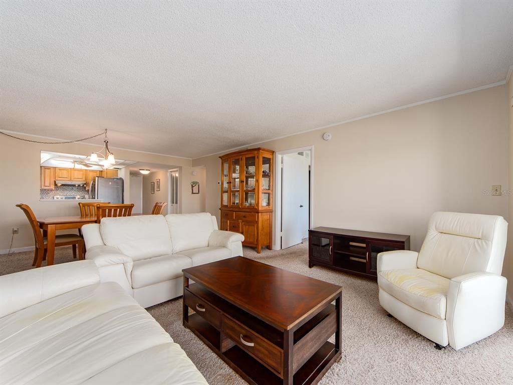 51 ISLAND WAY 1001 photo 16
