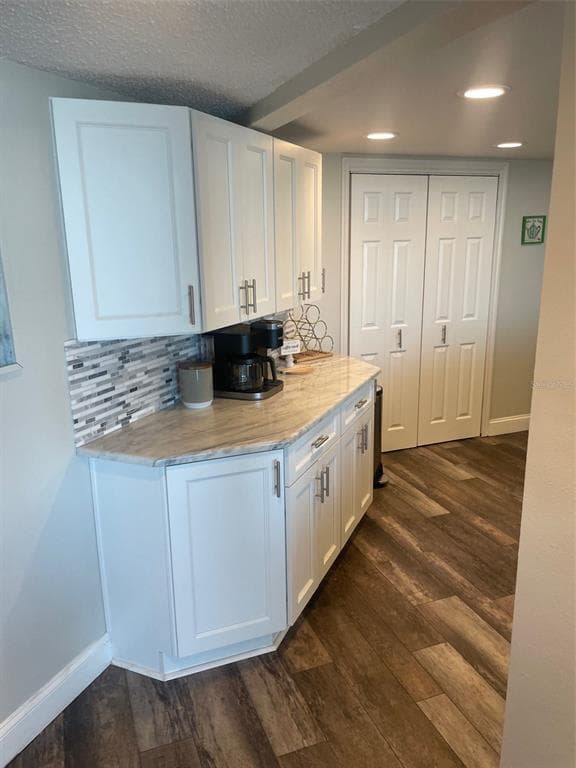 690 ISLAND WAY 1112 photo 15