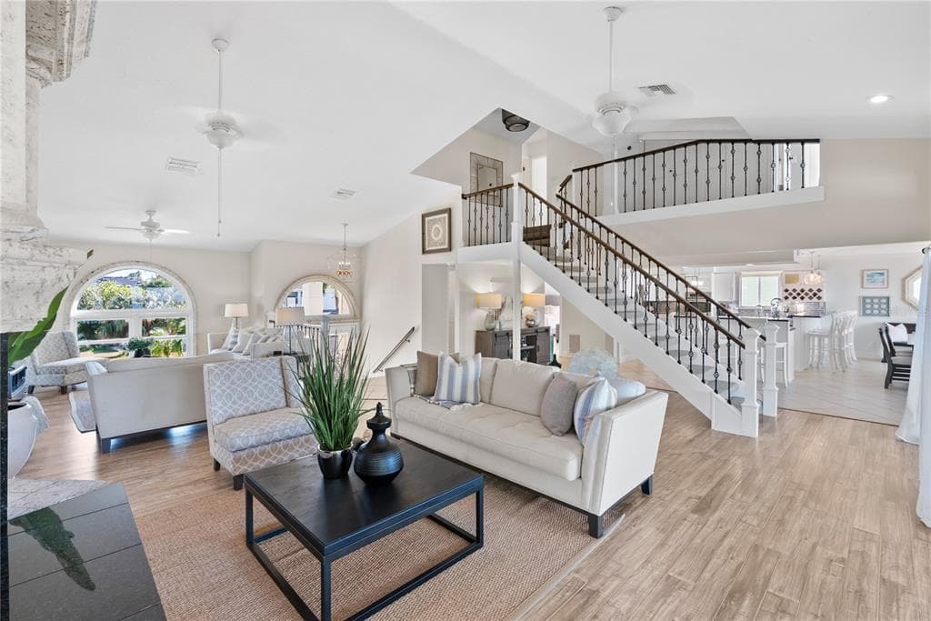 255 46TH AVENUE photo 11