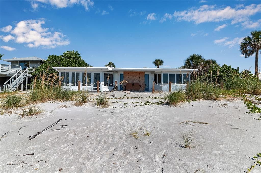 2819 GULF OF MEXICO DRIVE photo 12